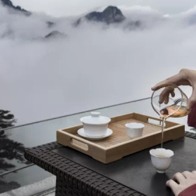 一杯清茶，品味黄山，